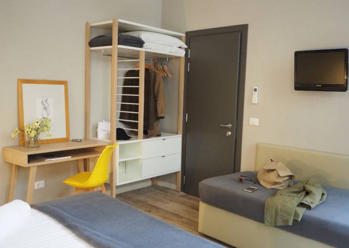 Habitación triple hotel centro florencia Habitación triple hotel centro florencia