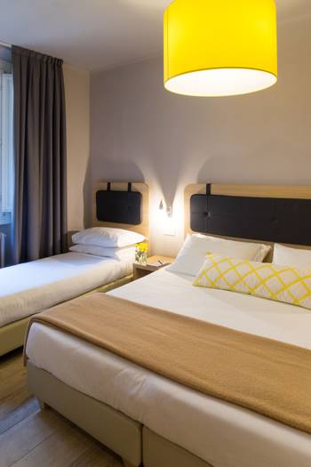 Camera tripla Hotel Centro FIRENZE Camera tripla Hotel Centro FIRENZE
