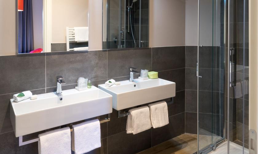 Habitación Cuádruple Hotel Centro Florencia Habitación Cuádruple Hotel Centro Florencia