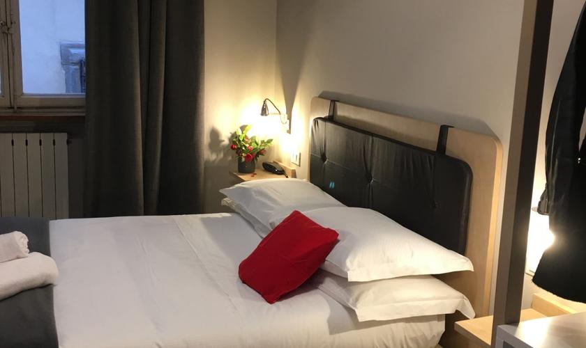 Camera Singola Con Bagno Condiviso Hotel Centro FIRENZE Camera Singola Con Bagno Condiviso Hotel Centro FIRENZE